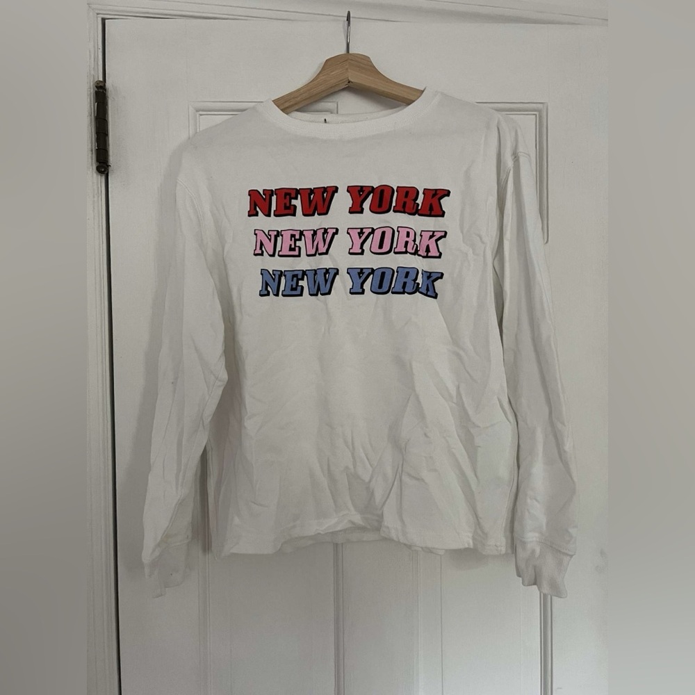 New York sweatshirt
